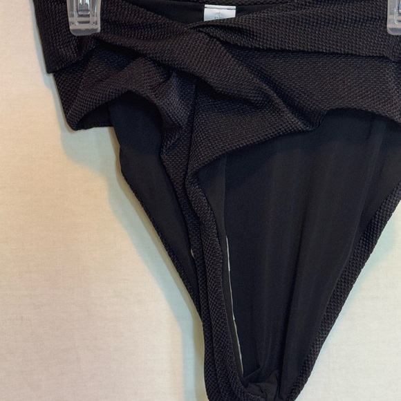 AA-492 Aerie NWT High Cut Cheeky Black Summer Swim Bikini Bottoms Size XS - Picture 2 of 12